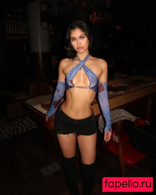 Naaz Torbati Nude Onlyfans Photo 19