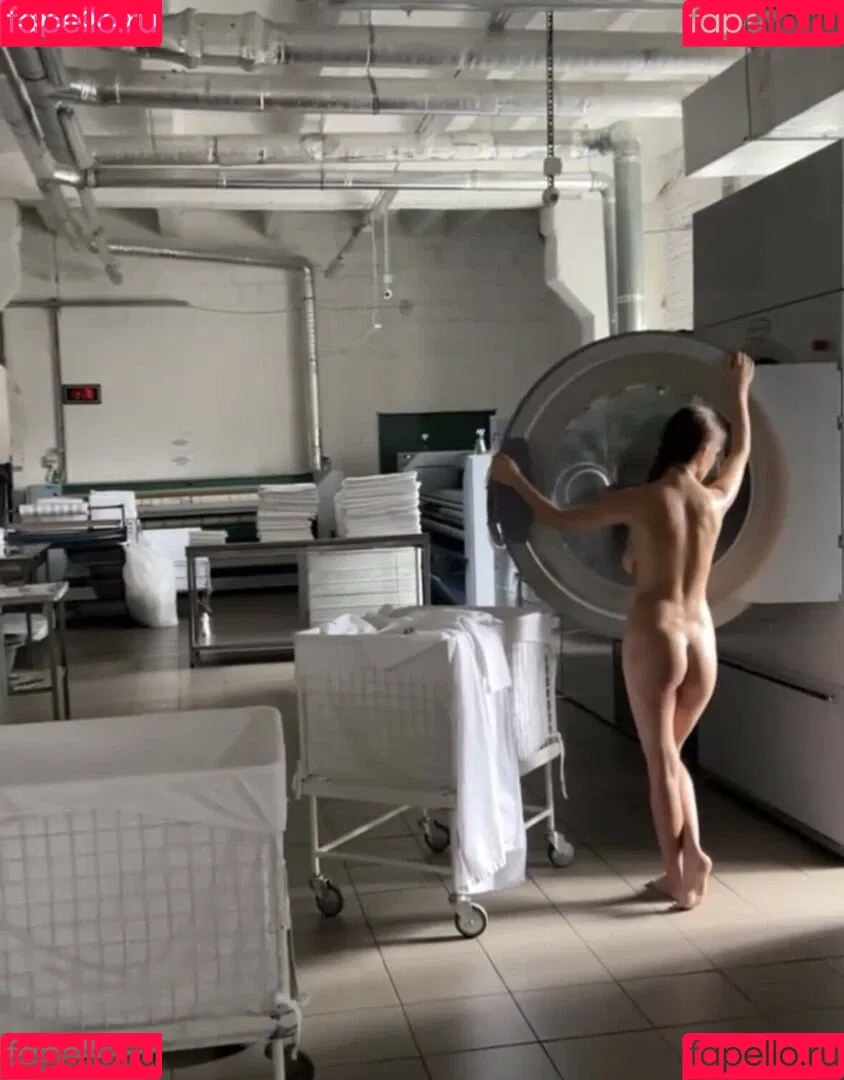 knopa.vika Onlyfans Photo Gallery 