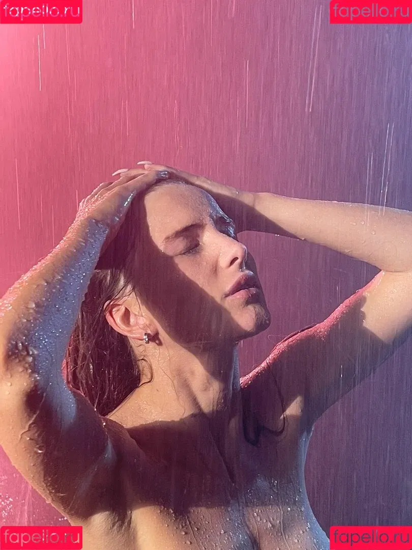 knopa.vika Onlyfans Photo Gallery 