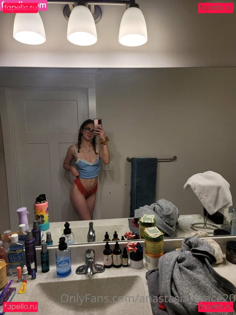 anastasia_grace21 Onlyfans Photo Gallery 