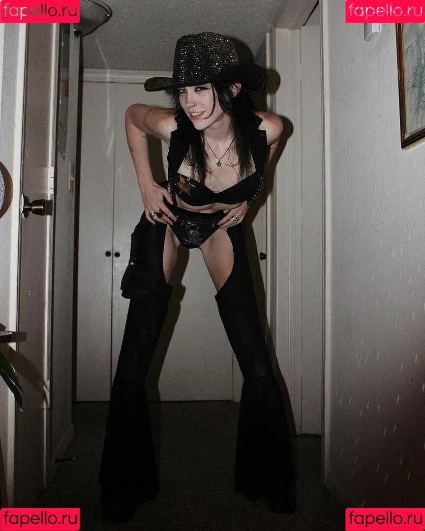 Astrouxx Onlyfans Photo Gallery 