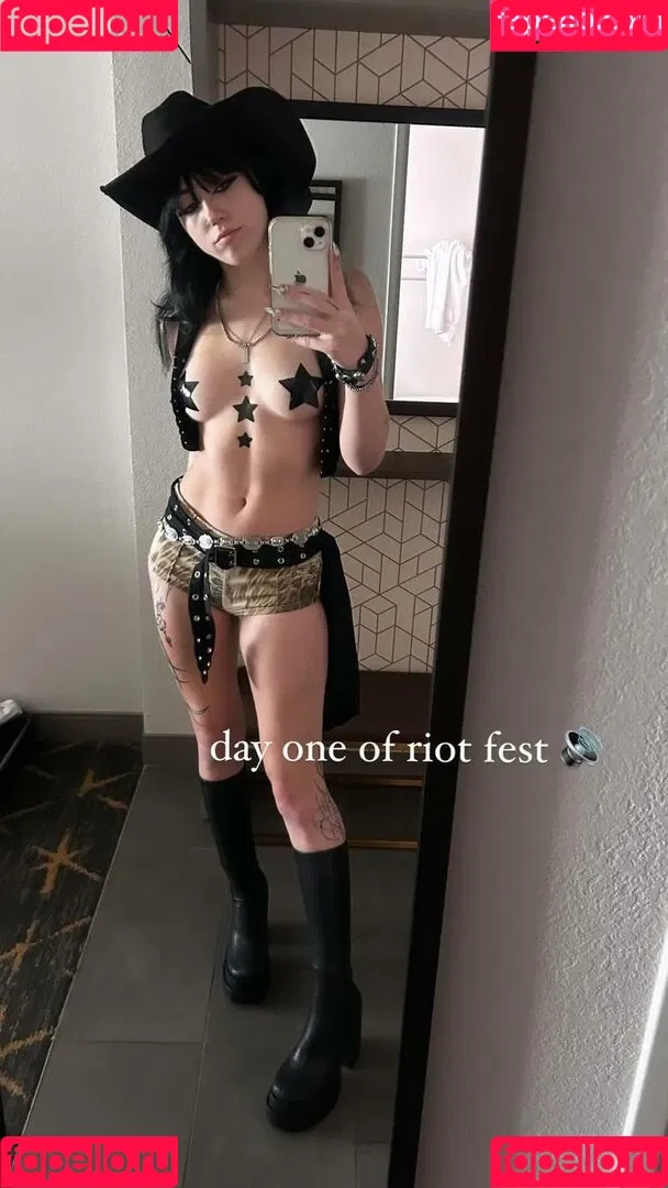 Astrouxx Onlyfans Photo Gallery 