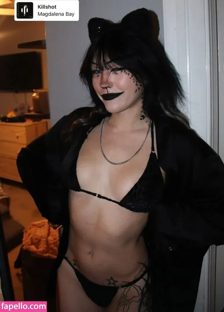 Astrouxx Onlyfans Photo Gallery 