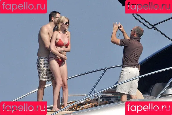Lara Stone Onlyfans Photo Gallery 