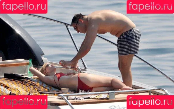 Lara Stone Onlyfans Photo Gallery 