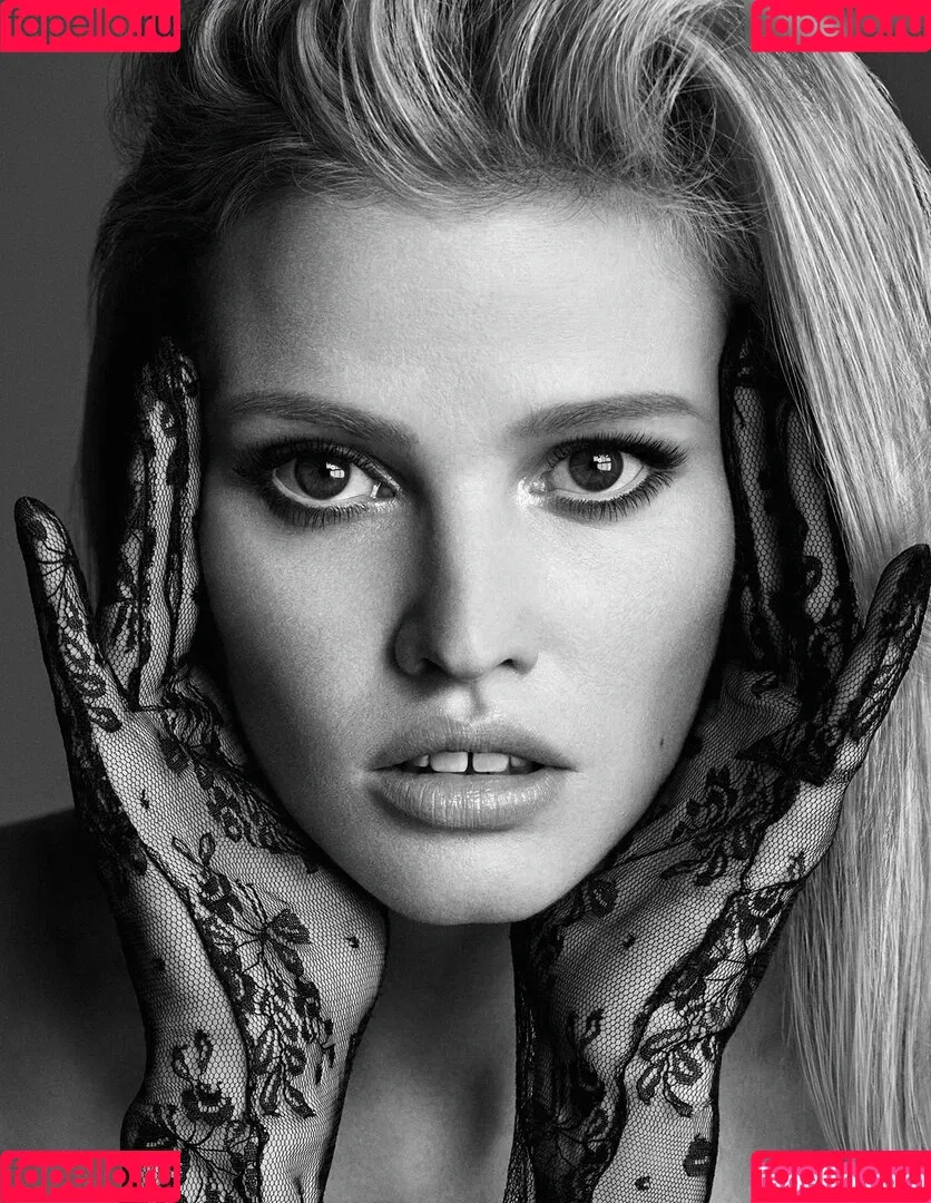 Lara Stone Onlyfans Photo Gallery 