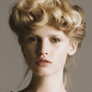 Lara Stone Onlyfans Photo Gallery 