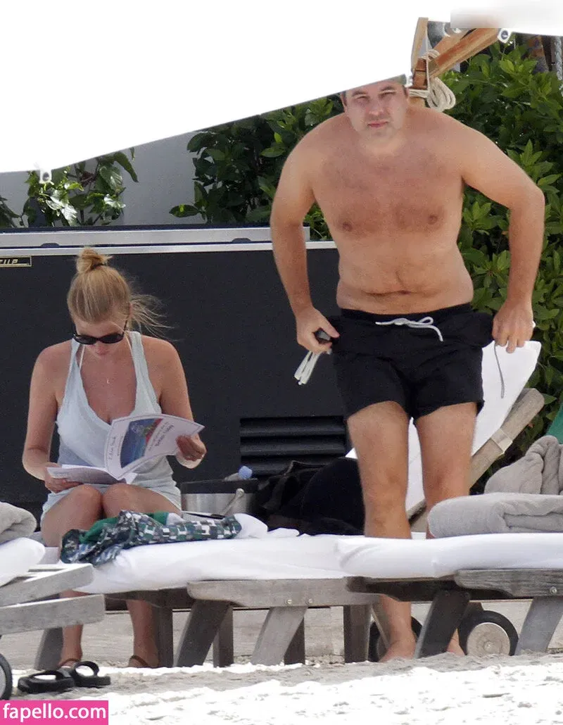 Lara Stone Onlyfans Photo Gallery 