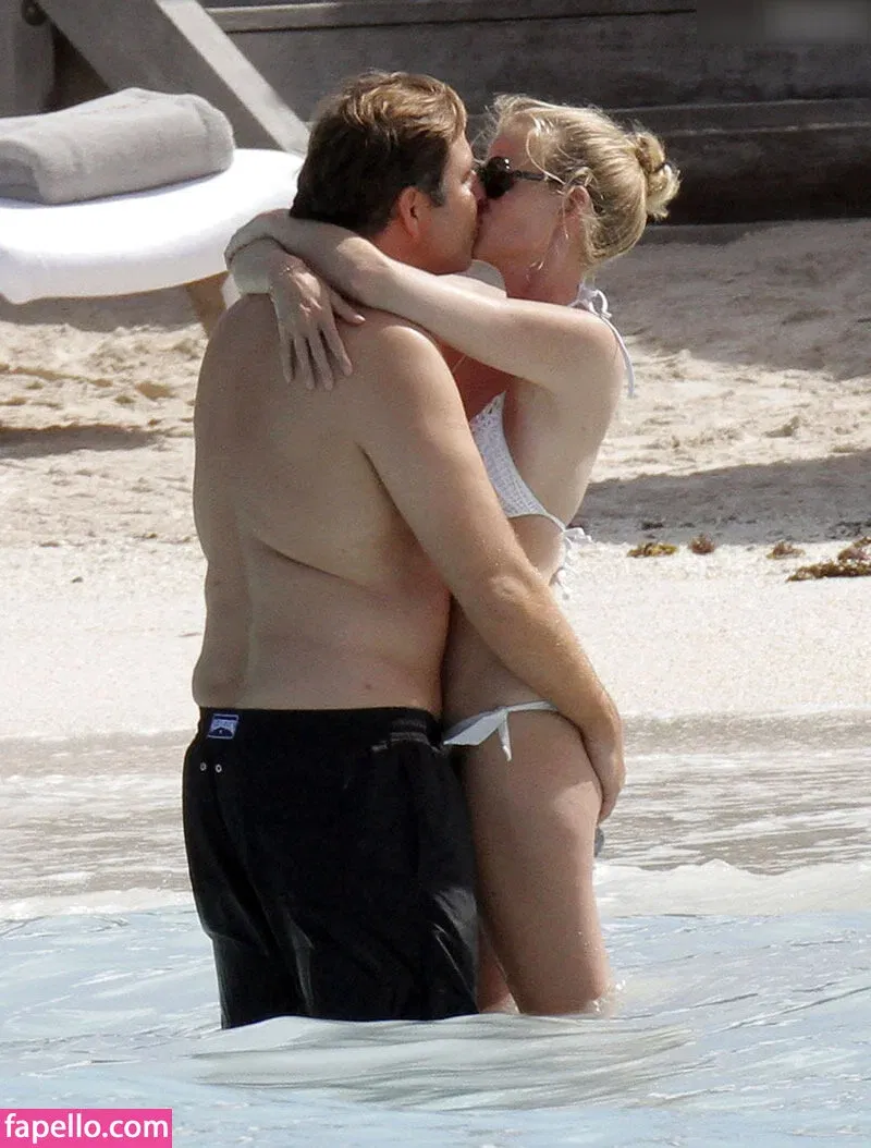 Lara Stone Onlyfans Photo Gallery 