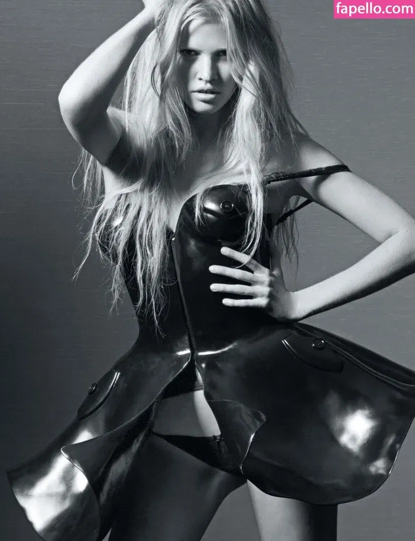 Lara Stone Onlyfans Photo Gallery 