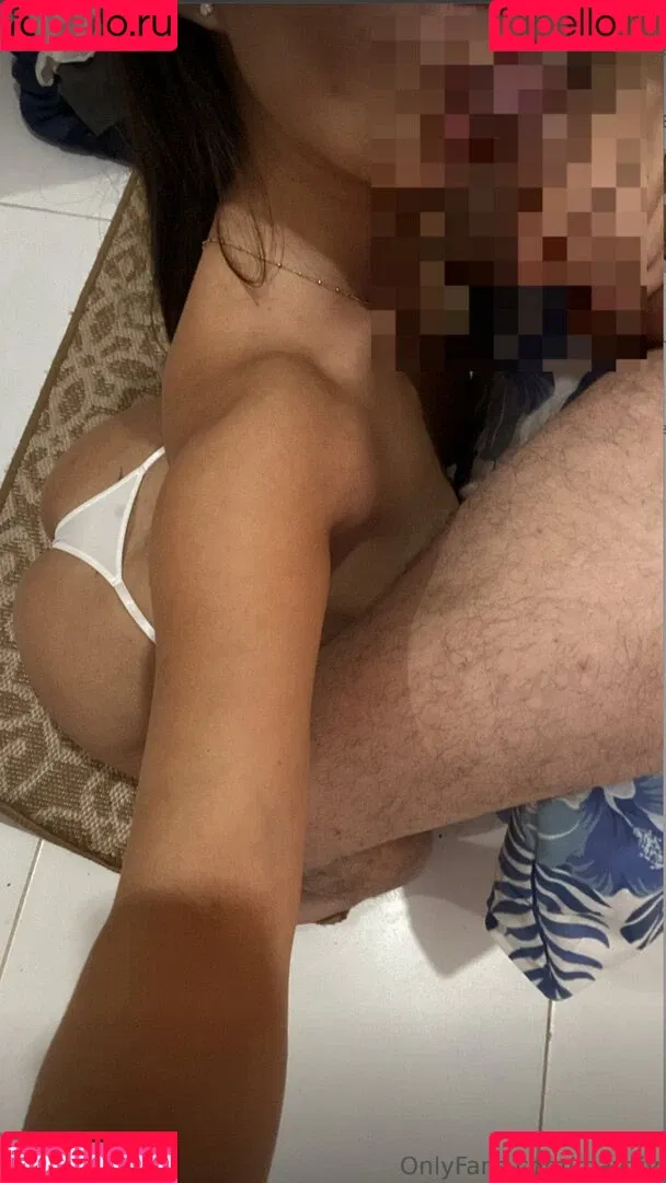 May Ziv Onlyfans Photo Gallery 