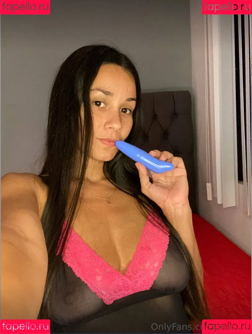 May Ziv Onlyfans Photo Gallery 