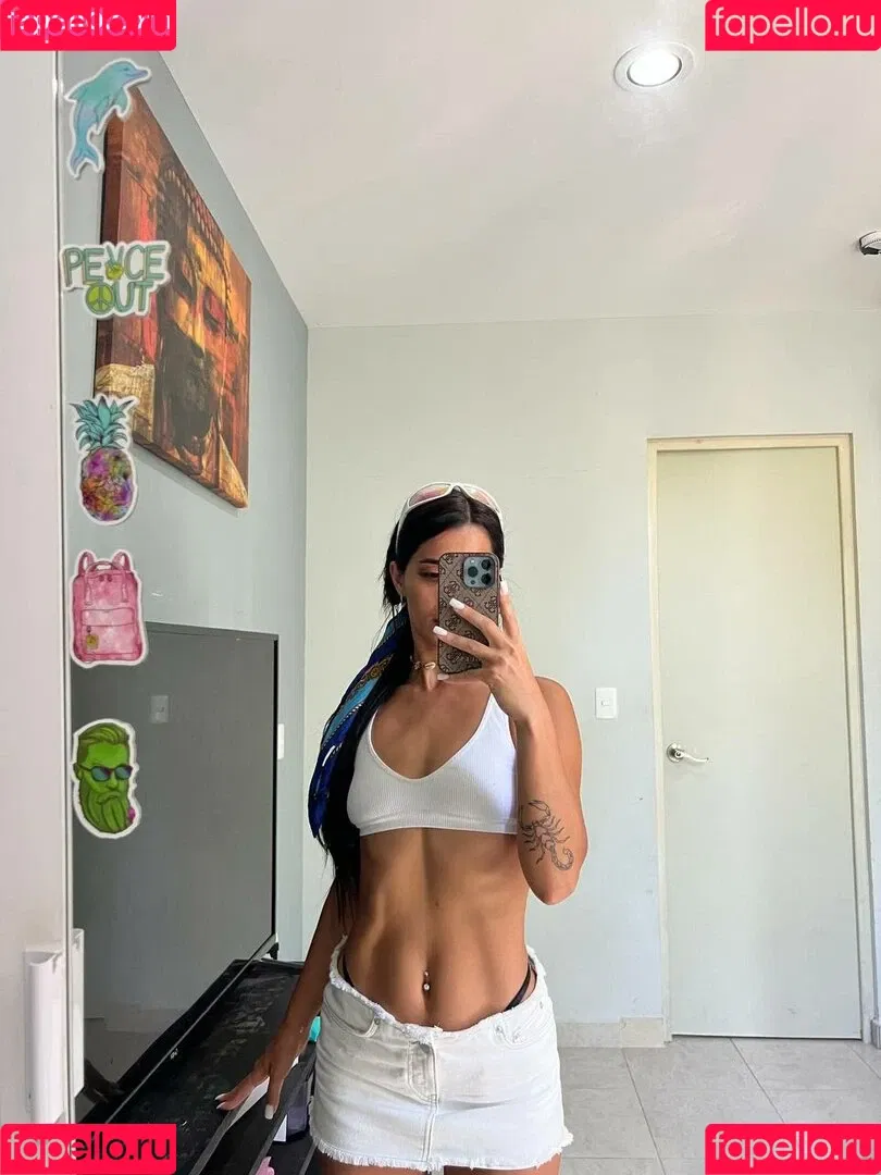 May Ziv Onlyfans Photo Gallery 