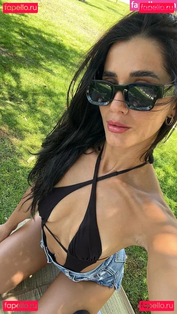 May Ziv Onlyfans Photo Gallery 