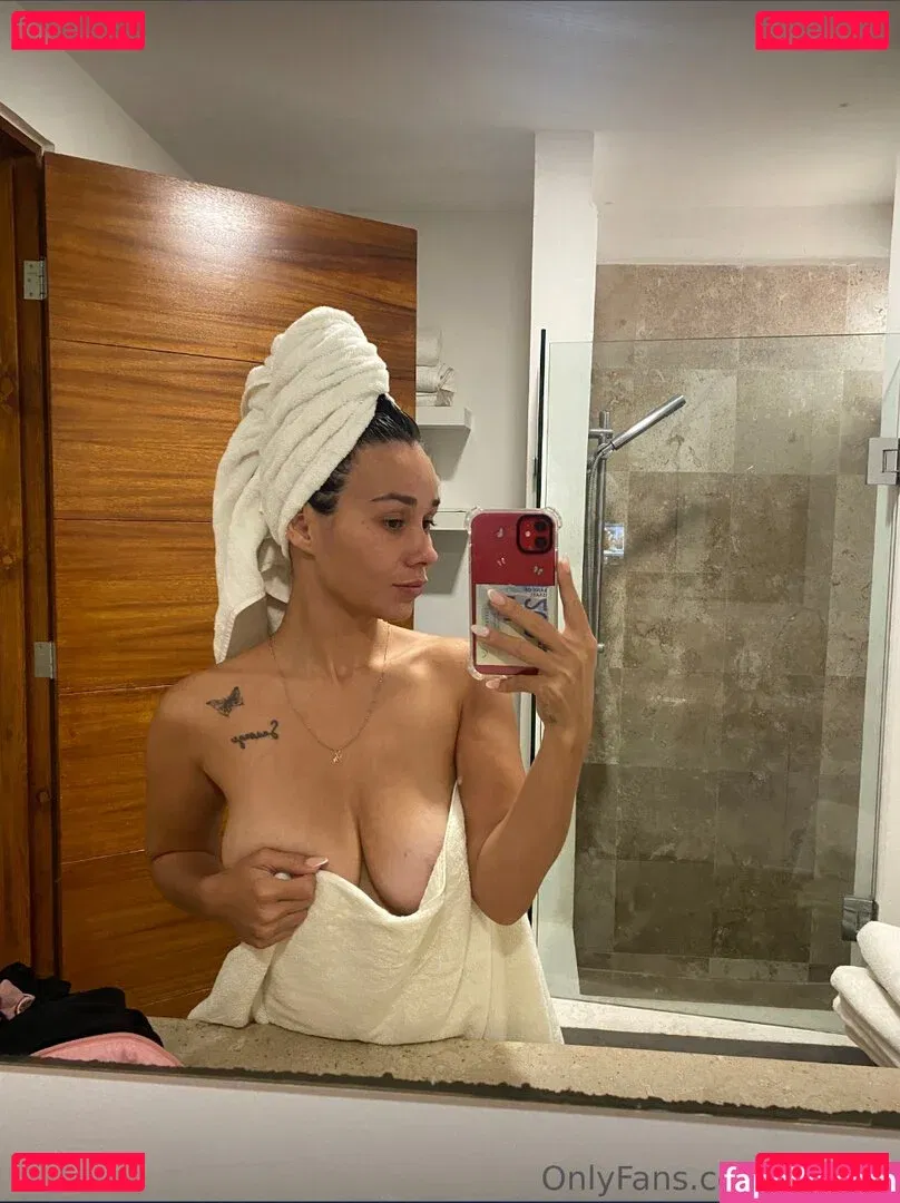 May Ziv Onlyfans Photo Gallery 