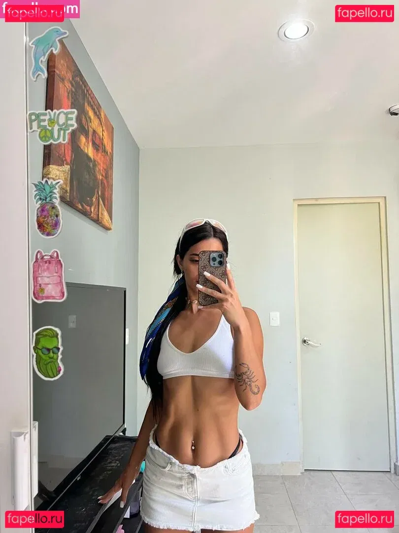 May Ziv Onlyfans Photo Gallery 