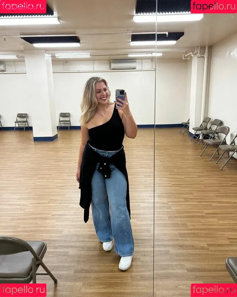 Megan Bowen Onlyfans Photo Gallery 