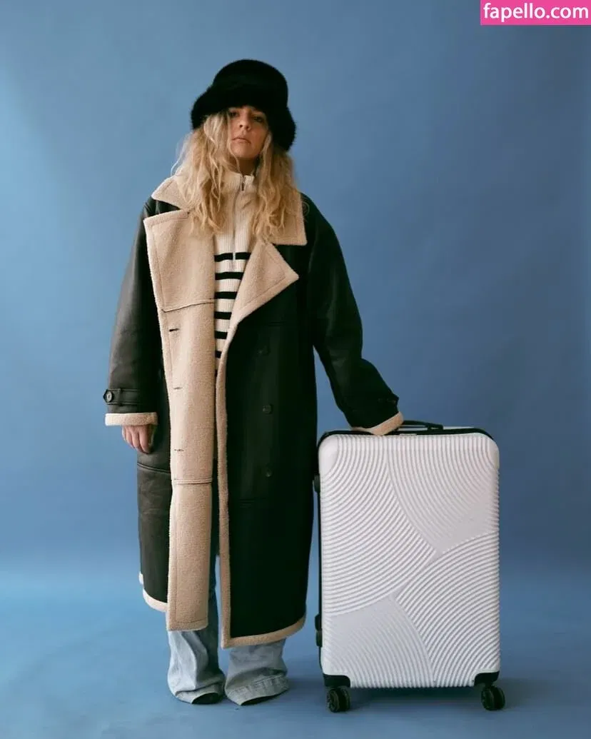 Megan Bowen Onlyfans Photo Gallery 