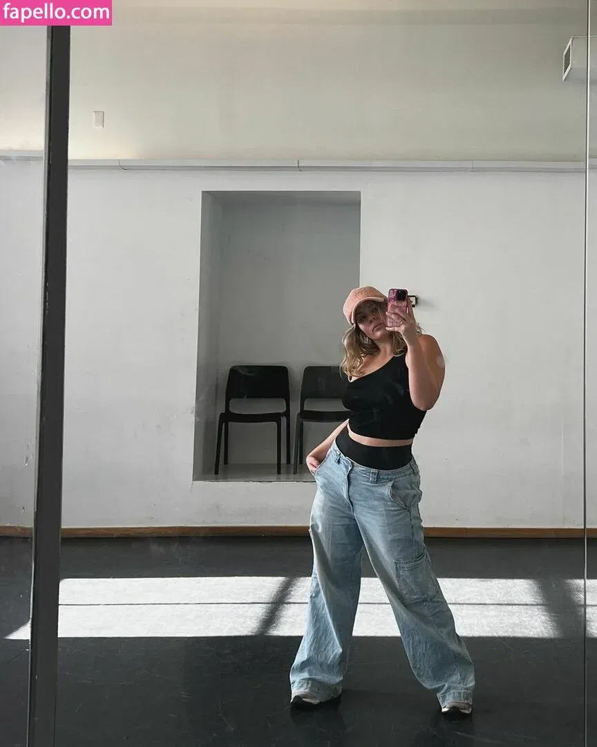 Megan Bowen Onlyfans Photo Gallery 