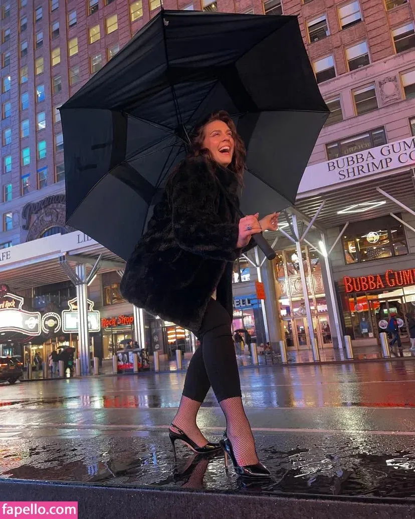 Megan Bowen Onlyfans Photo Gallery 