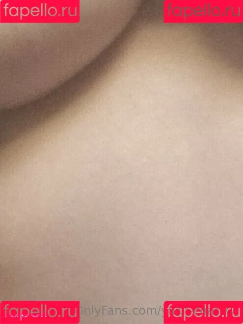 yourbluehairedwaifu Onlyfans Photo Gallery 