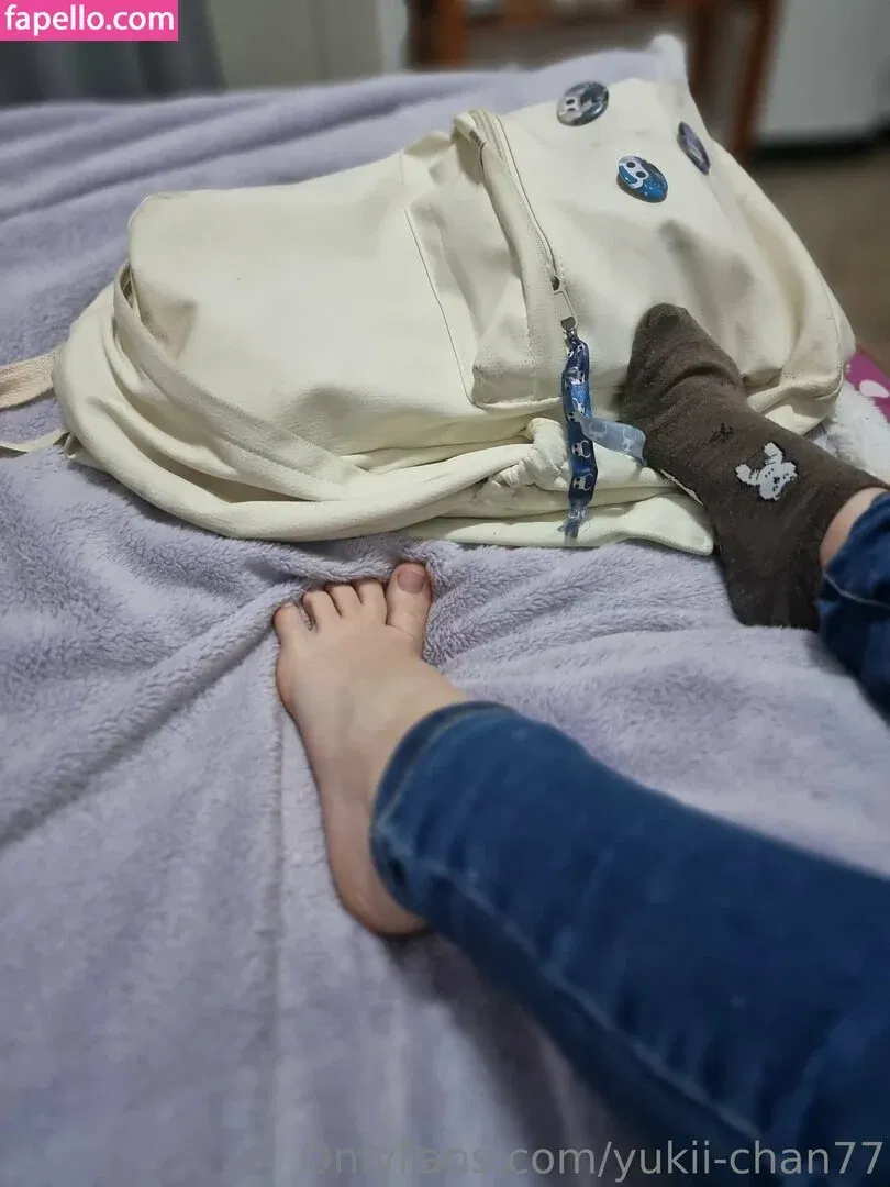 yourbluehairedwaifu Onlyfans Photo Gallery 