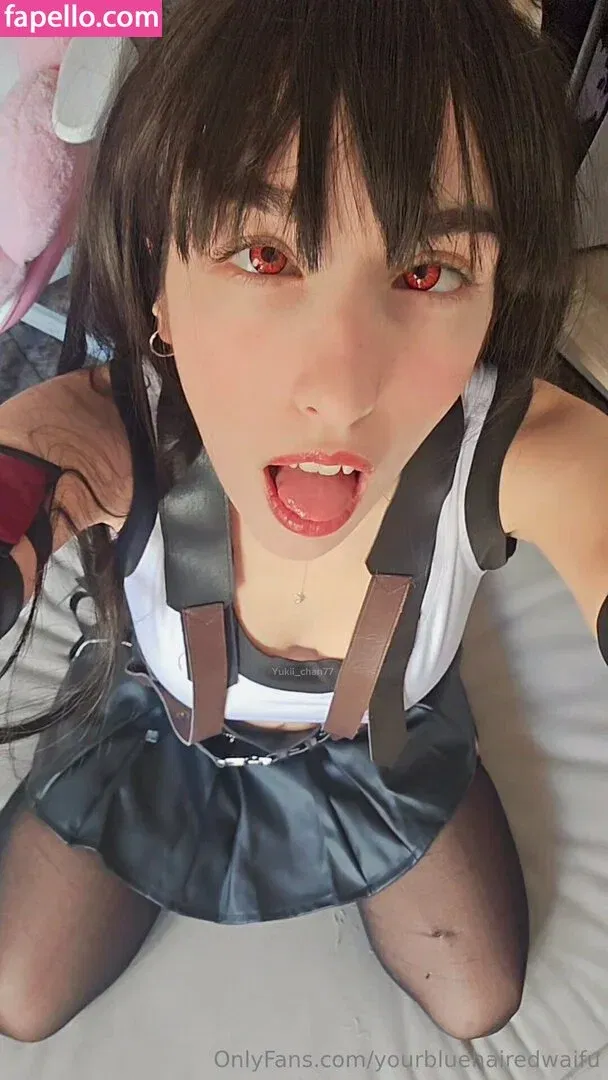 yourbluehairedwaifu Onlyfans Photo Gallery 