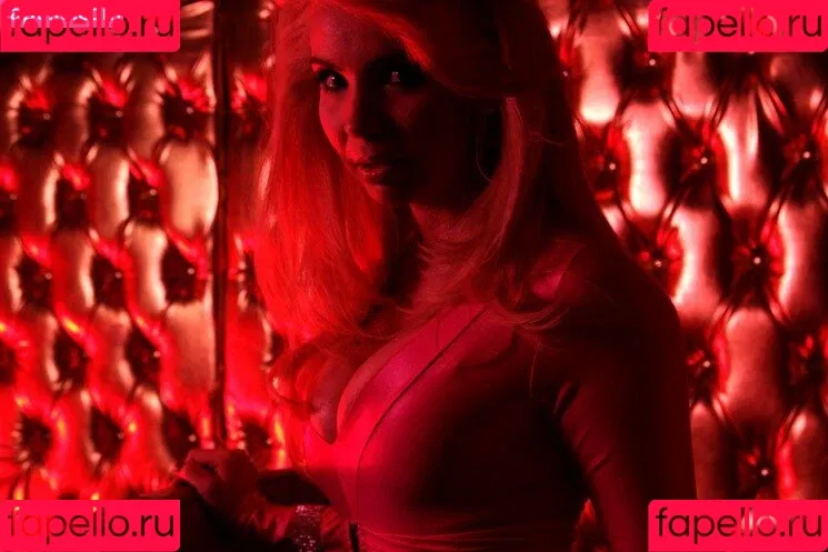 Lady Lu Onlyfans Photo Gallery 