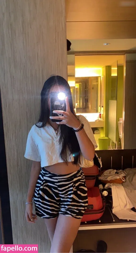 Lara Held Onlyfans Photo Gallery 