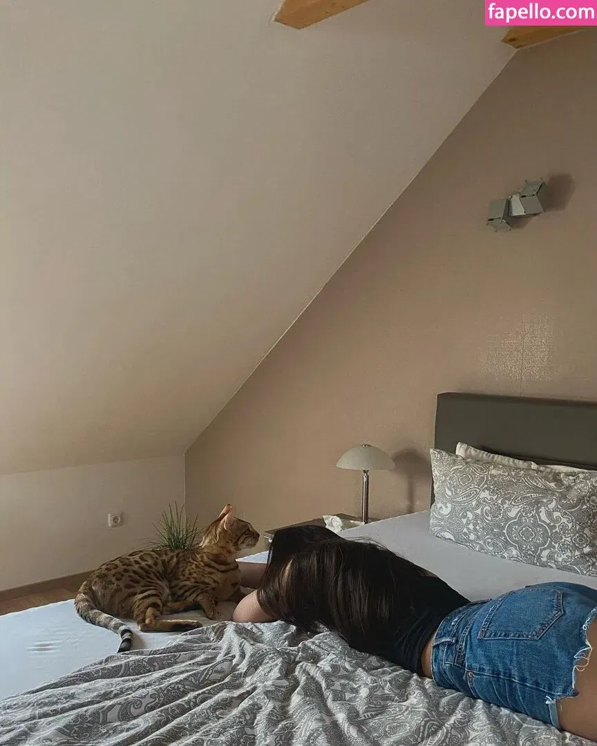 Lara Held Onlyfans Photo Gallery 