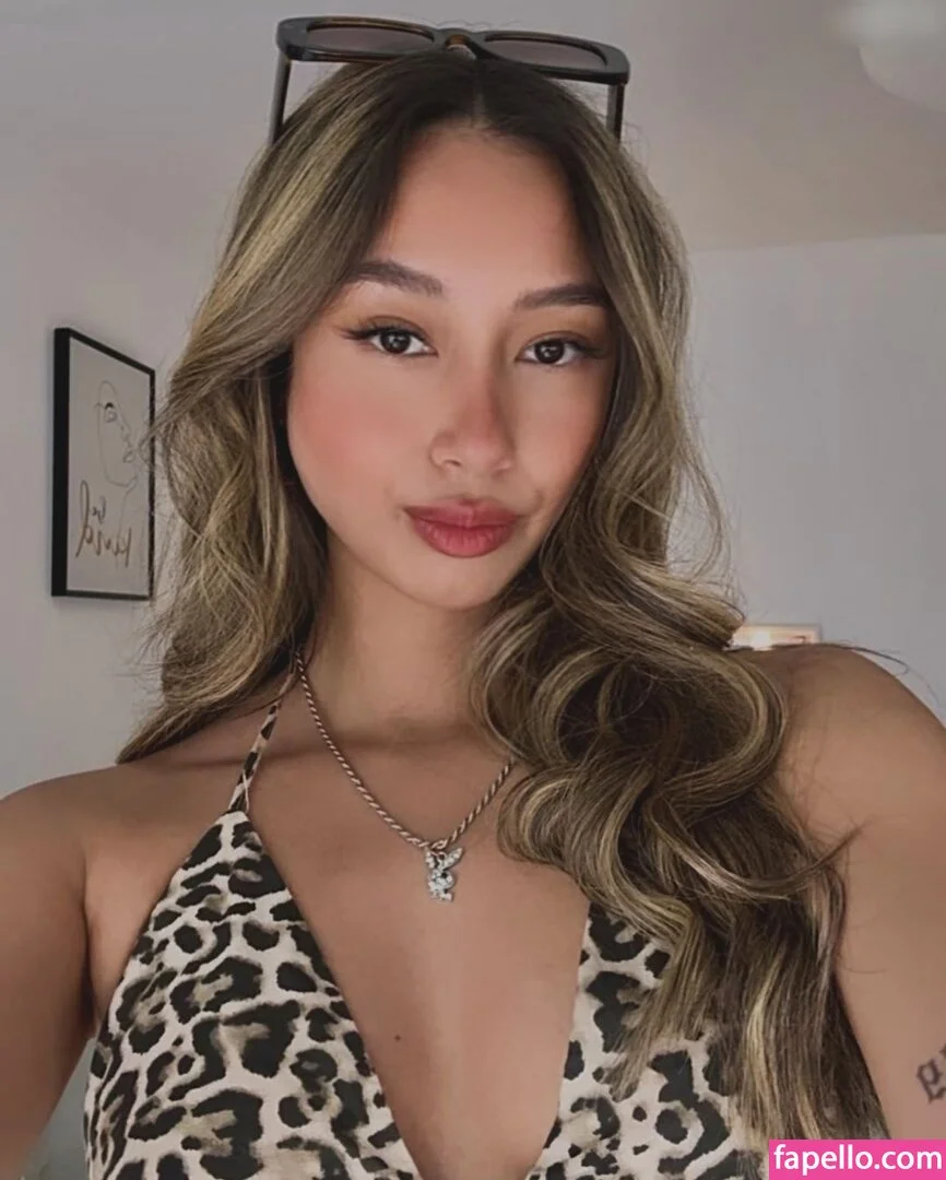 Lara Held Onlyfans Photo Gallery 