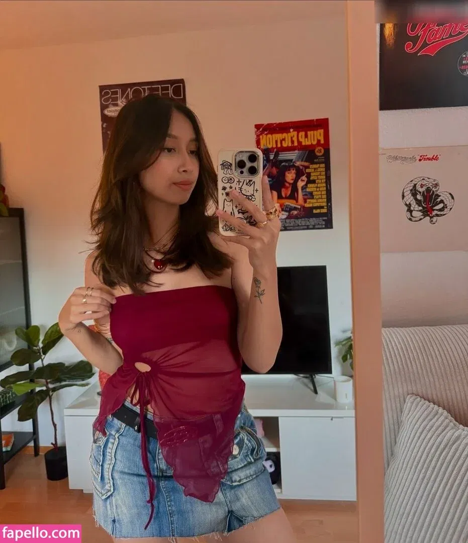 Lara Held Onlyfans Photo Gallery 