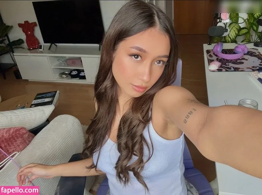 Lara Held Onlyfans Photo Gallery 