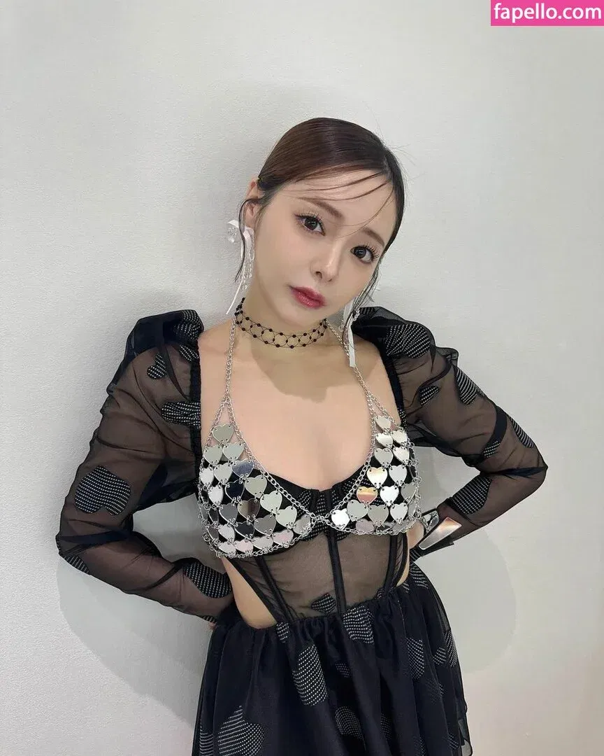 Yuna Ogura Onlyfans Photo Gallery 