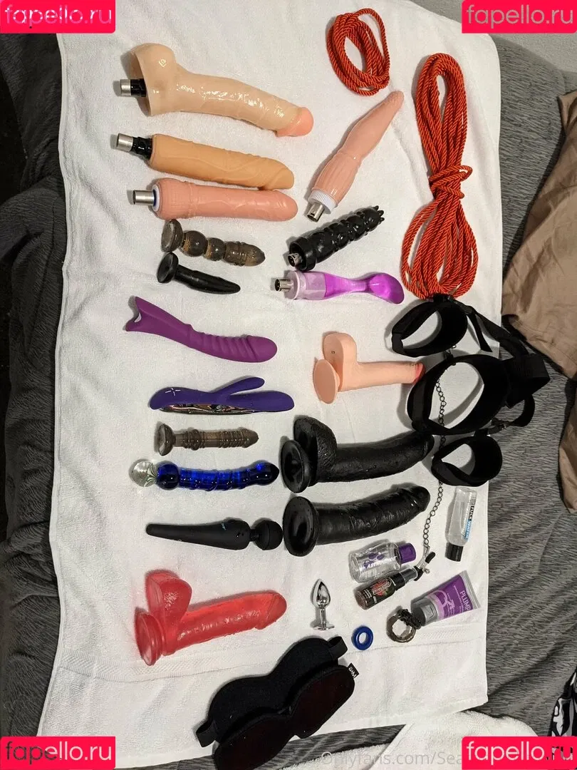 seattlebimcouple Onlyfans Photo Gallery 