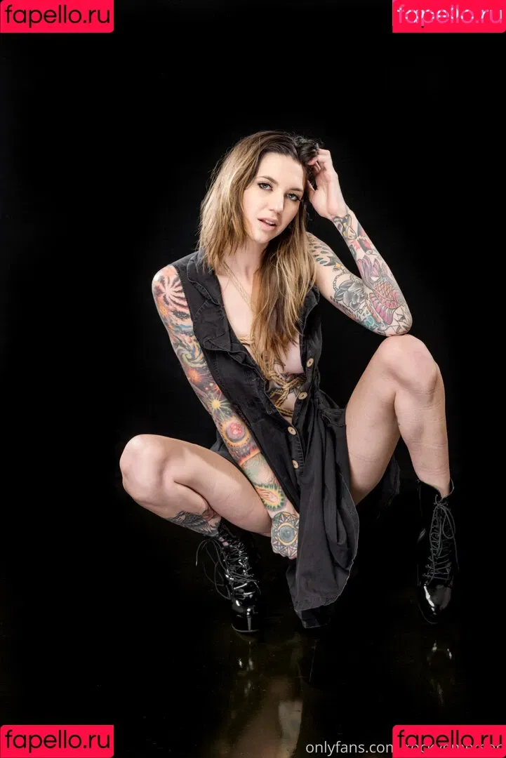 Rocky Emerson - Tall Pornstar Onlyfans Photo Gallery 