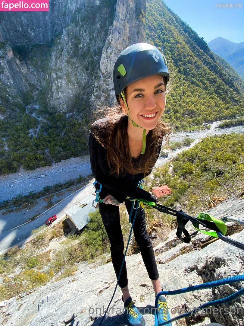 Rocky Emerson - Tall Pornstar Onlyfans Photo Gallery 