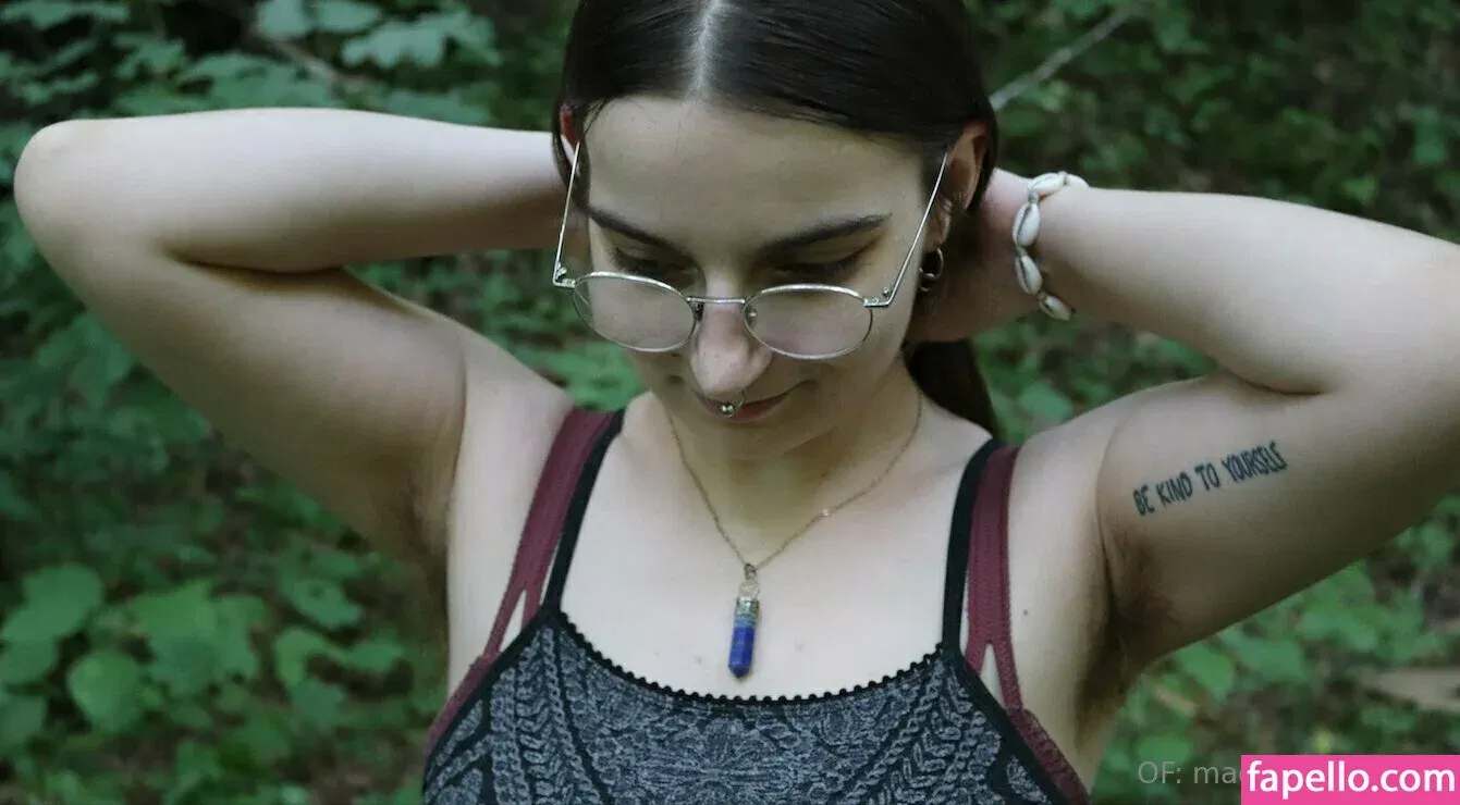 madelinethefaery Onlyfans Photo Gallery 