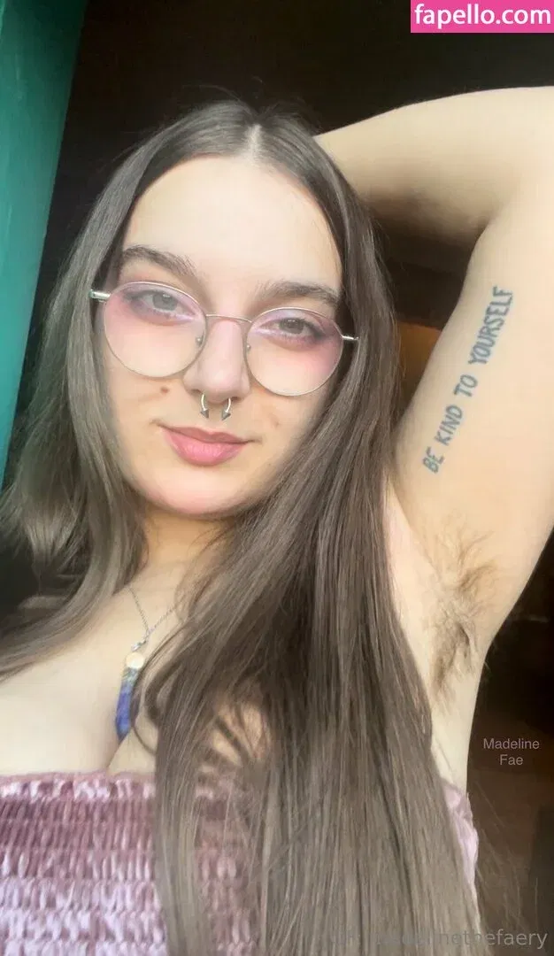 madelinethefaery Onlyfans Photo Gallery 