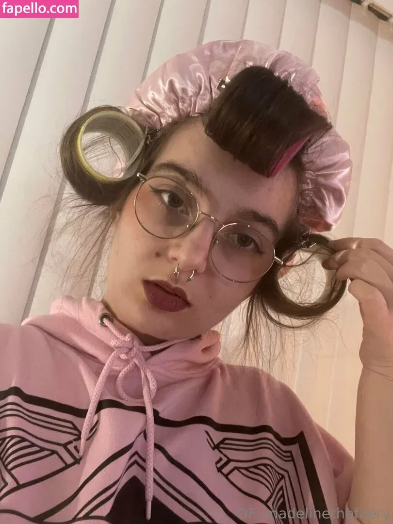 madelinethefaery Onlyfans Photo Gallery 