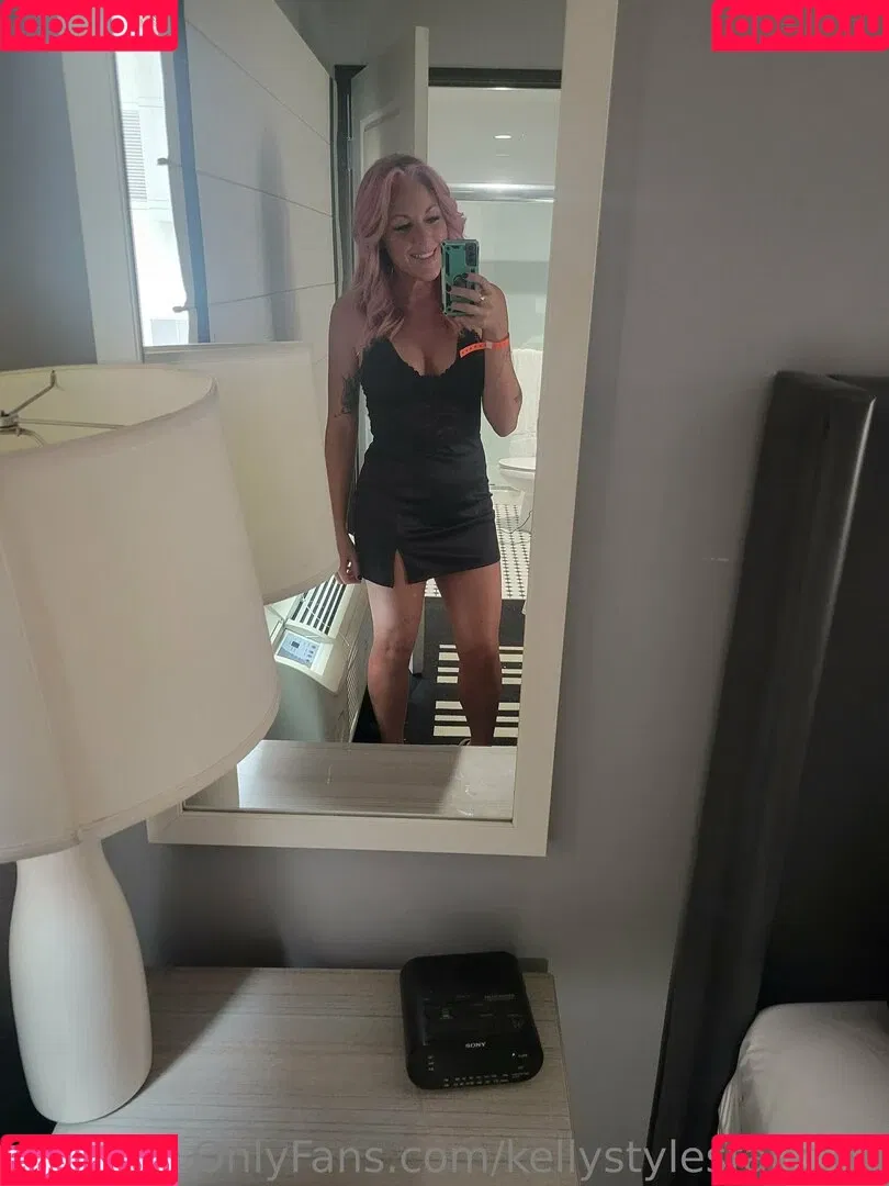 kellystylestx Onlyfans Photo Gallery 