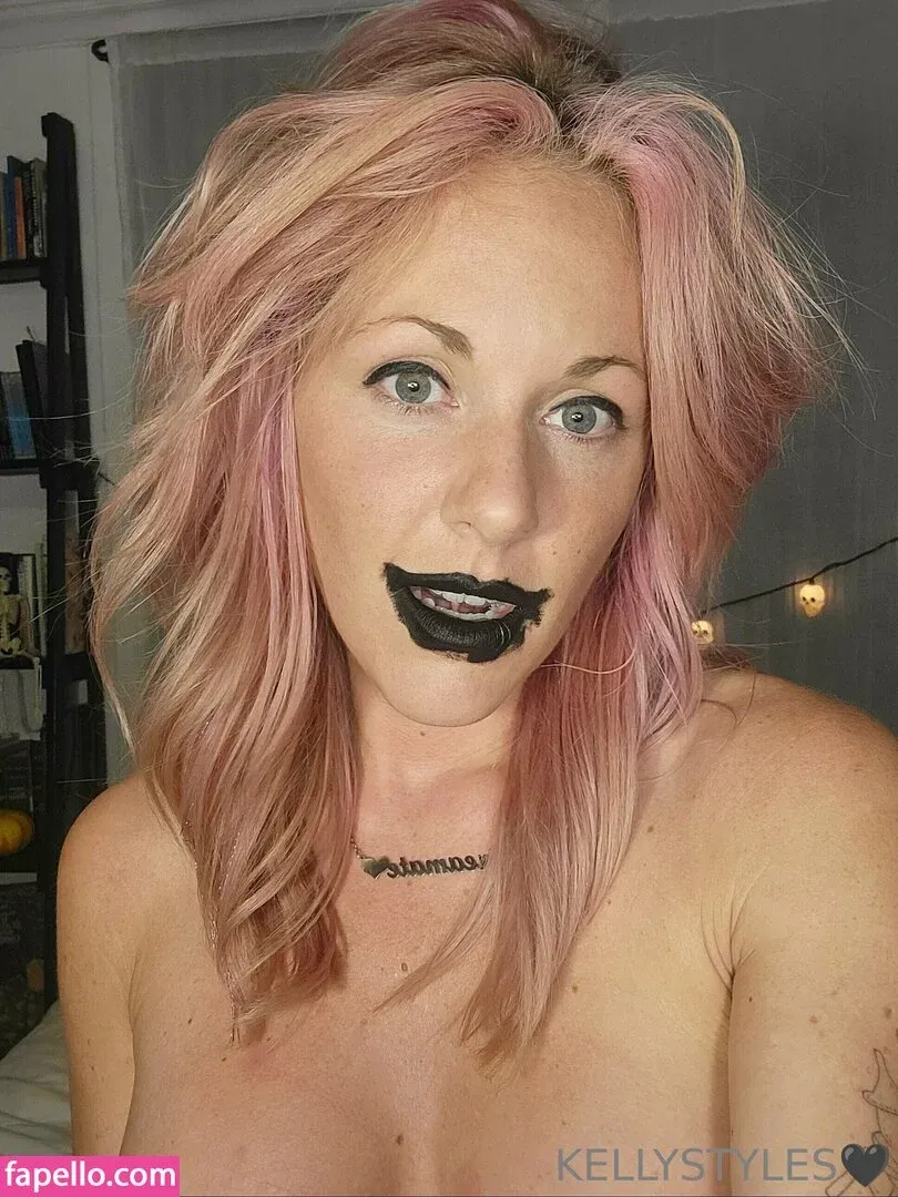 kellystylestx Onlyfans Photo Gallery 