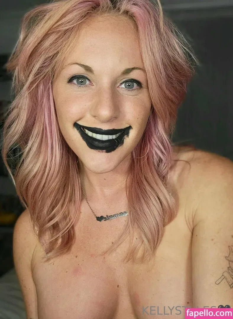 kellystylestx Onlyfans Photo Gallery 