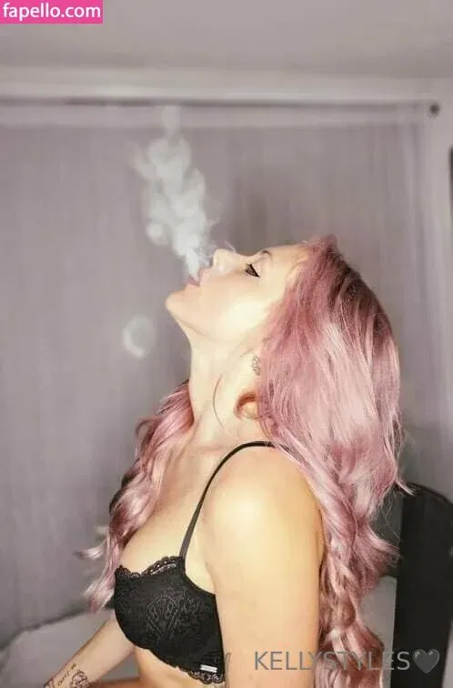 kellystylestx Onlyfans Photo Gallery 