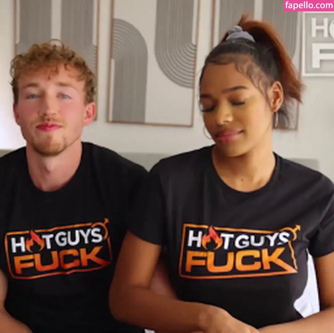 Hotguysfuck Onlyfans Photo Gallery 