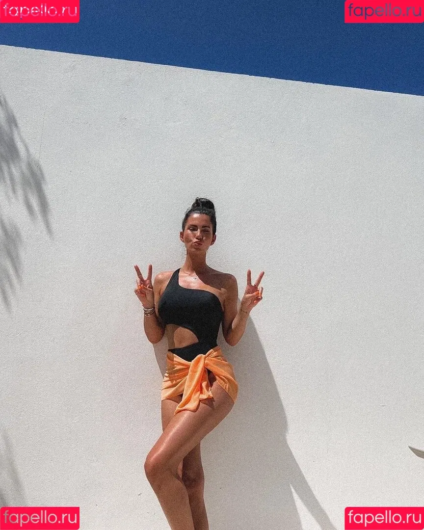 Bella Kraus Onlyfans Photo Gallery 