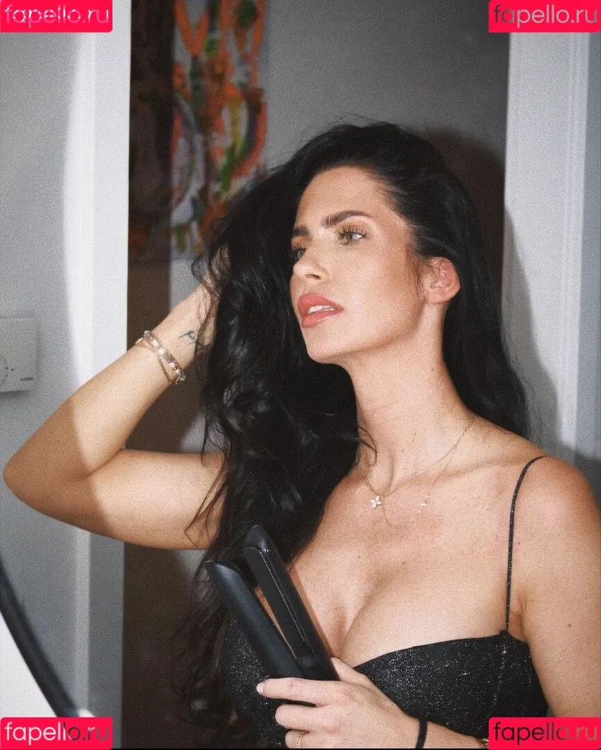 Bella Kraus Onlyfans Photo Gallery 