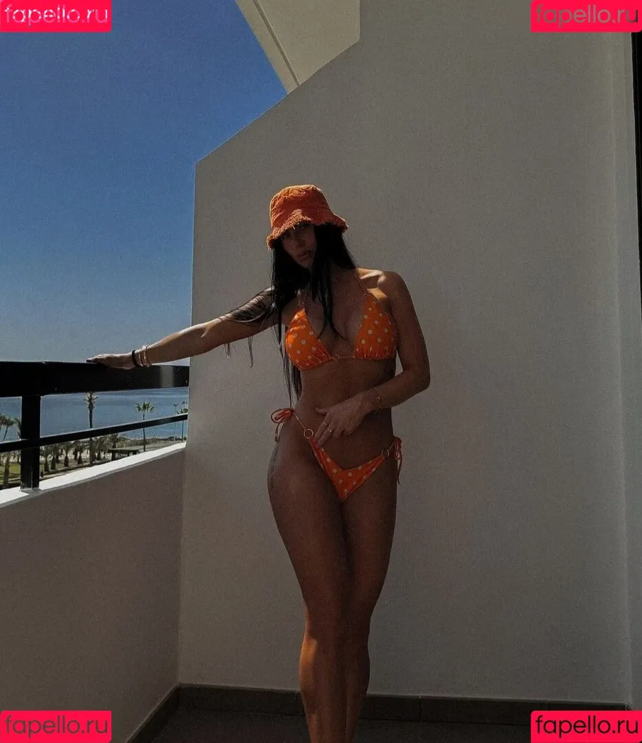 Bella Kraus Onlyfans Photo Gallery 