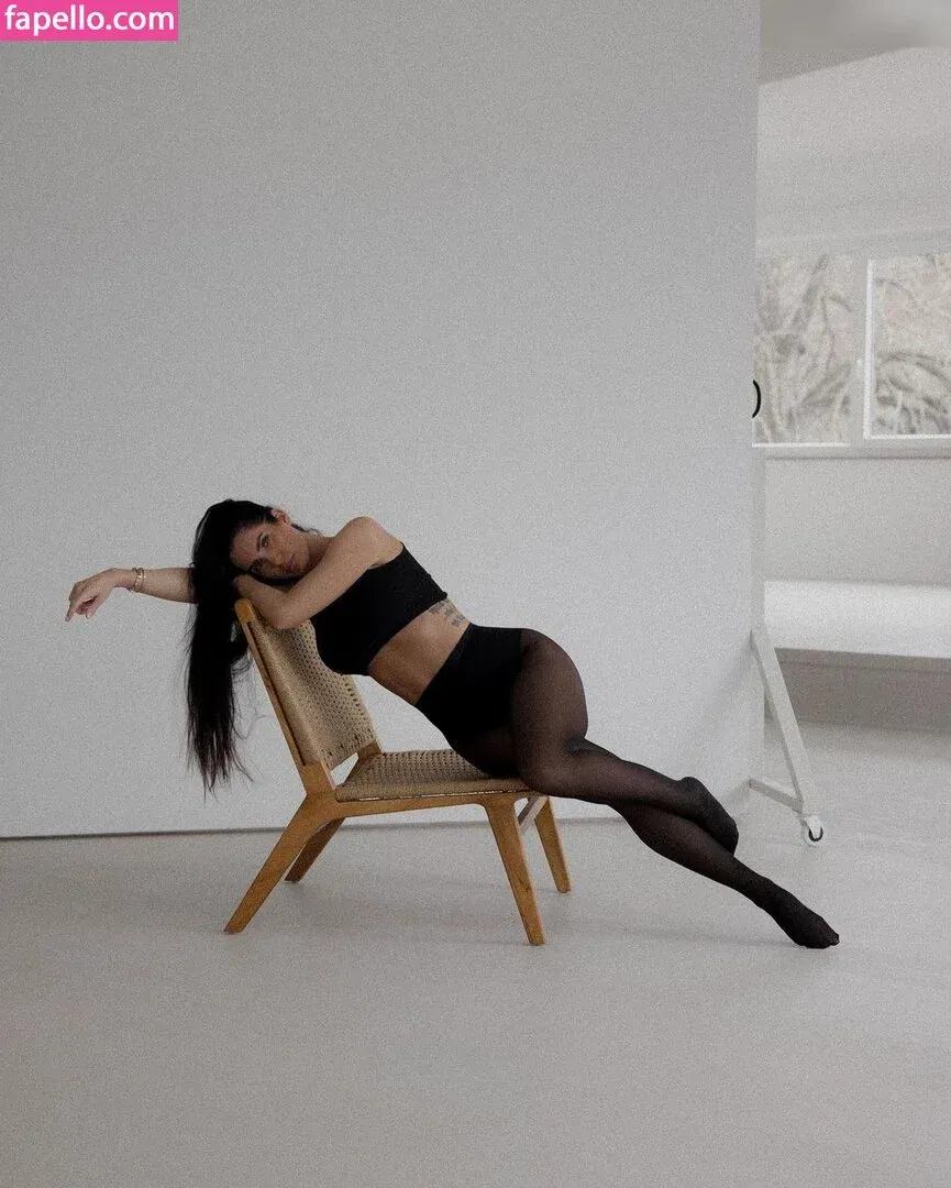 Bella Kraus Onlyfans Photo Gallery 