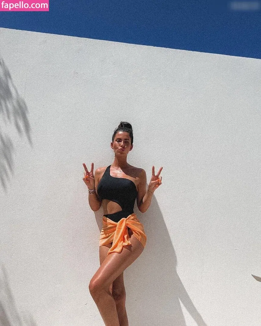 Bella Kraus Onlyfans Photo Gallery 